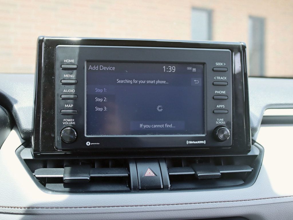 2020 Toyota RAV4 XLE AWD - 23036362 - 16