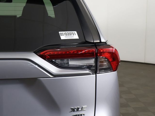 2020 Toyota RAV4 XLE AWD - 23043201 - 16
