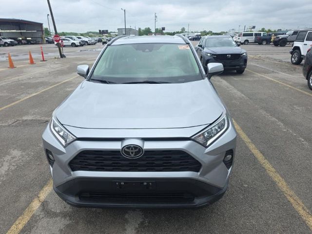 2020 Toyota RAV4 XLE AWD - 23043201 - 1