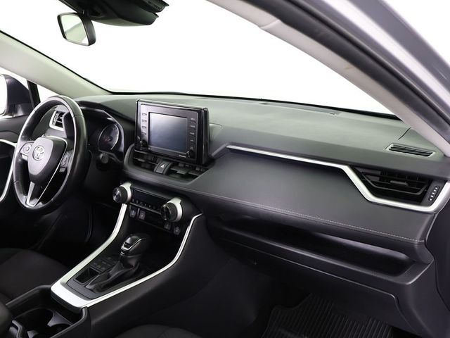 2020 Toyota RAV4 XLE AWD - 23043201 - 28