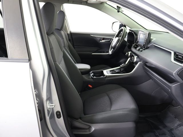 2020 Toyota RAV4 XLE AWD - 23043201 - 30
