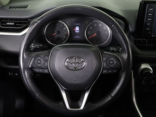 2020 Toyota RAV4 XLE AWD - 23043201 - 40