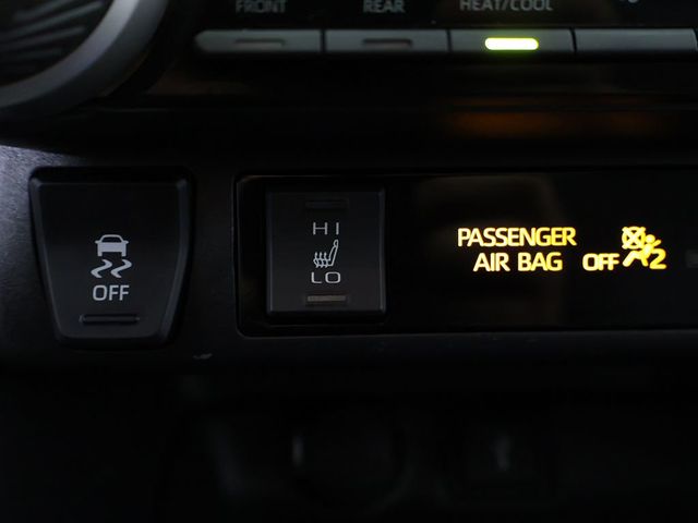 2020 Toyota RAV4 XLE AWD - 23043201 - 51