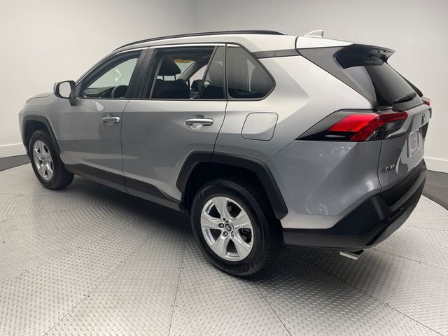 2020 Toyota RAV4 XLE AWD - 22937633 - 6