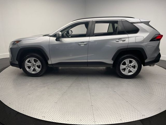 2020 Toyota RAV4 XLE AWD - 22937633 - 7
