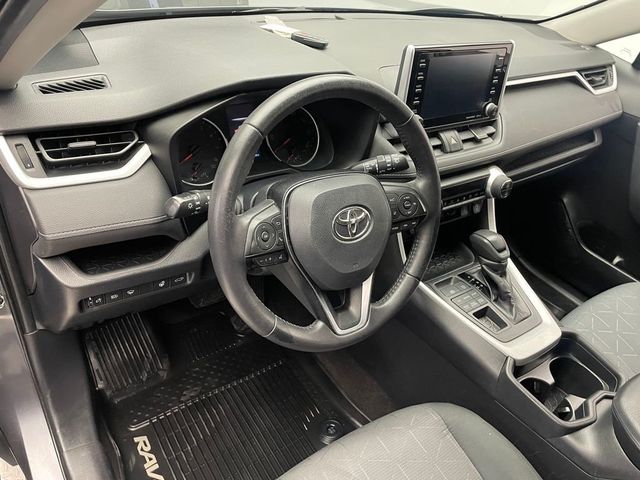 2020 Toyota RAV4 XLE AWD - 22968497 - 10