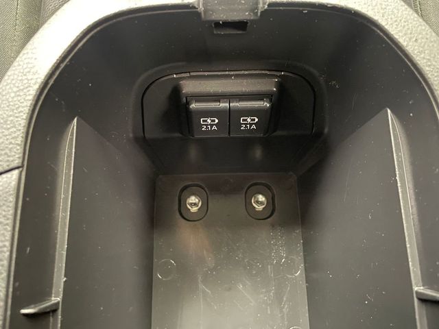 2020 Toyota RAV4 XLE AWD - 22968497 - 29