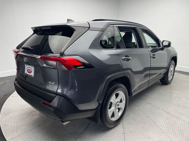 2020 Toyota RAV4 XLE AWD - 22968497 - 4