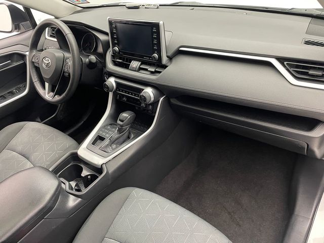2020 Toyota RAV4 XLE AWD - 22973041 - 15