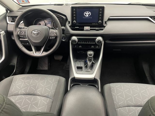 2020 Toyota RAV4 XLE AWD - 22973041 - 18