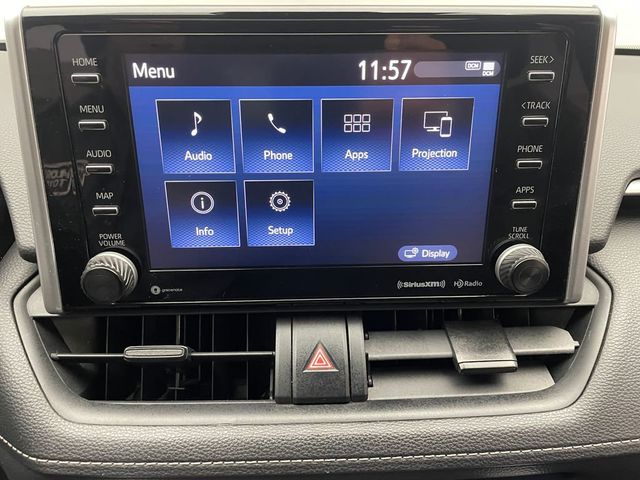 2020 Toyota RAV4 XLE AWD - 22973041 - 24