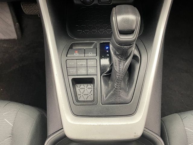 2020 Toyota RAV4 XLE AWD - 22973041 - 28