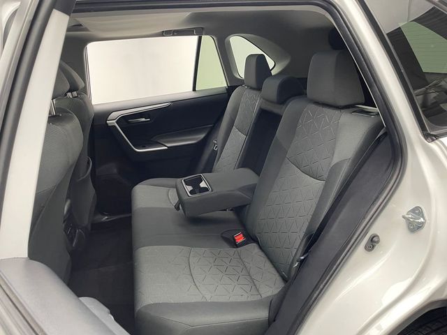 2020 Toyota RAV4 XLE AWD - 22973041 - 33