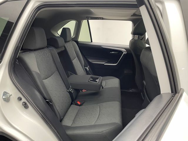 2020 Toyota RAV4 XLE AWD - 22973041 - 36