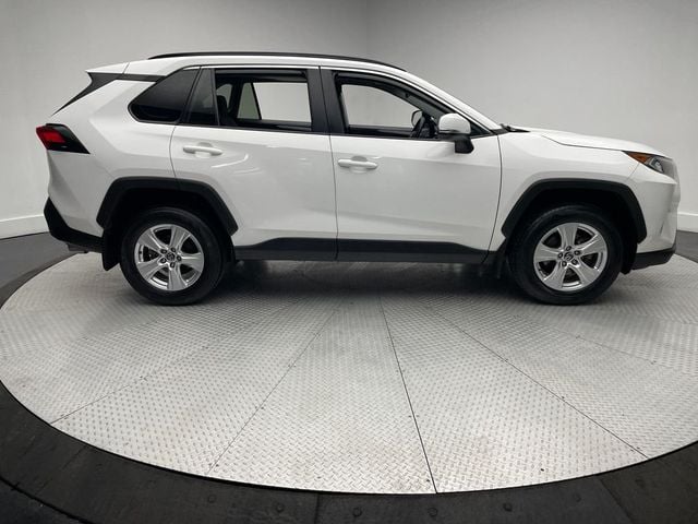 2020 Toyota RAV4 XLE AWD - 22973041 - 3