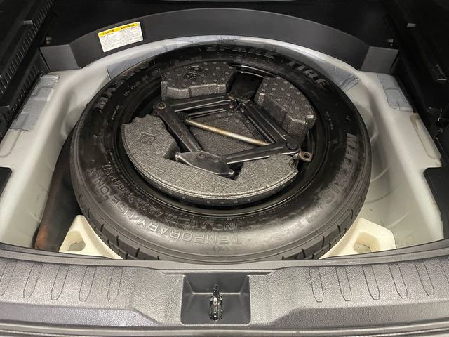 2020 Toyota RAV4 XLE AWD - 22973041 - 39