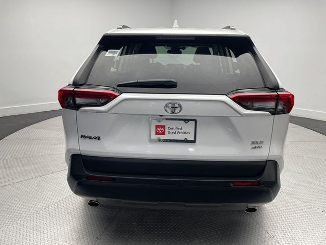 2020 Toyota RAV4 XLE AWD - 22973041 - 5