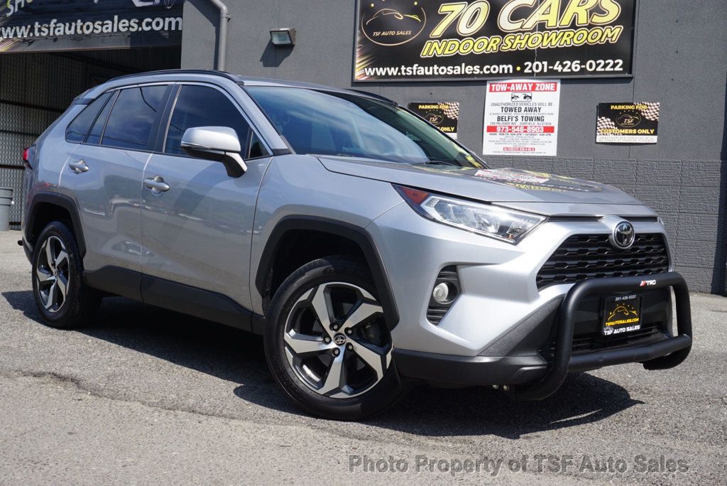 2020 Toyota RAV4 XLE AWD - 22598244 - 0