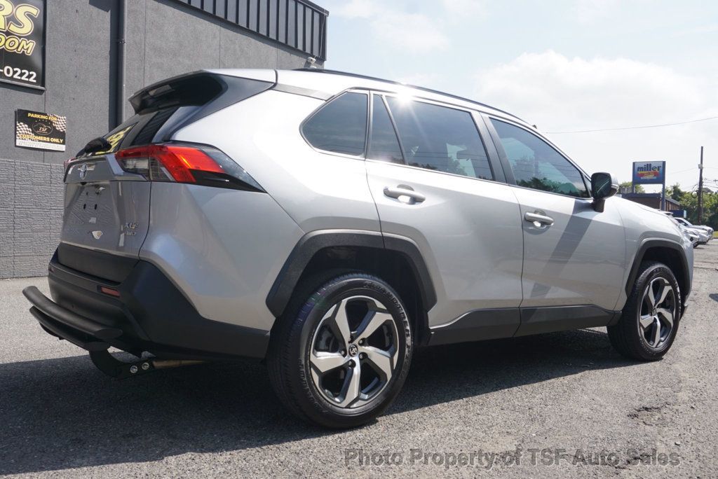 2020 Toyota RAV4 XLE AWD - 22598244 - 6