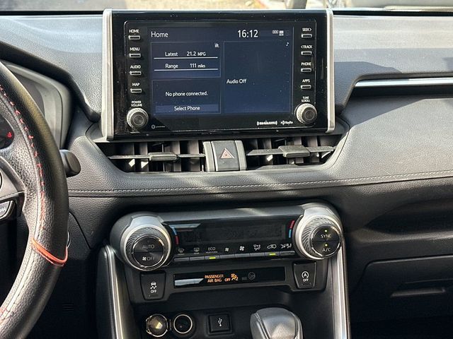 2020 Toyota RAV4 XLE FWD - 23005146 - 14