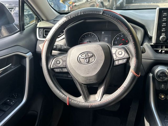 2020 Toyota RAV4 XLE FWD - 23005146 - 16