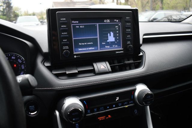 2020 Toyota RAV4 XLE FWD - 22999394 - 17