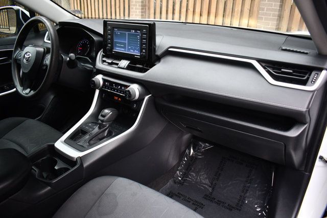 2020 Toyota RAV4 XLE FWD - 22999394 - 23