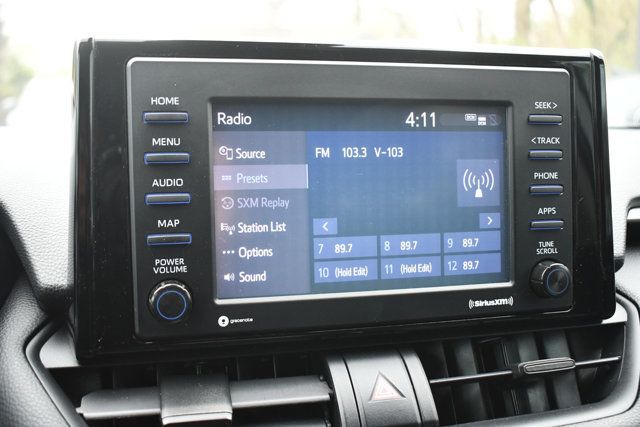 2020 Toyota RAV4 XLE FWD - 22999394 - 31