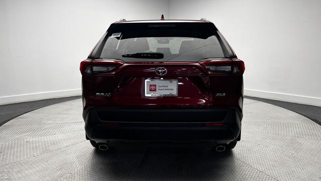 2020 Toyota RAV4 XLE FWD - 23034747 - 30
