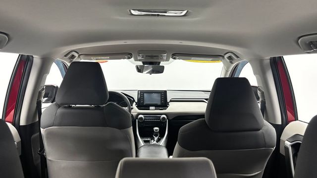 2020 Toyota RAV4 XLE FWD - 23034747 - 33