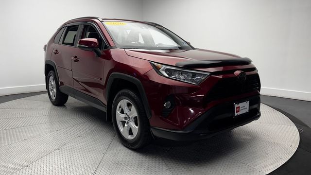 2020 Toyota RAV4 XLE FWD - 23034747 - 36