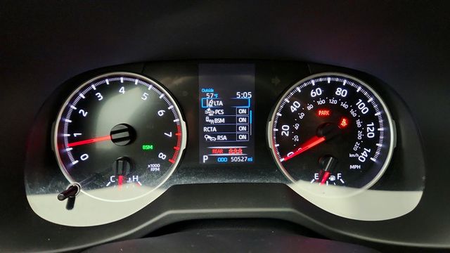 2020 Toyota RAV4 XLE Premium AWD with JBL Audio Plus & Weather Package - 22941116 - 14