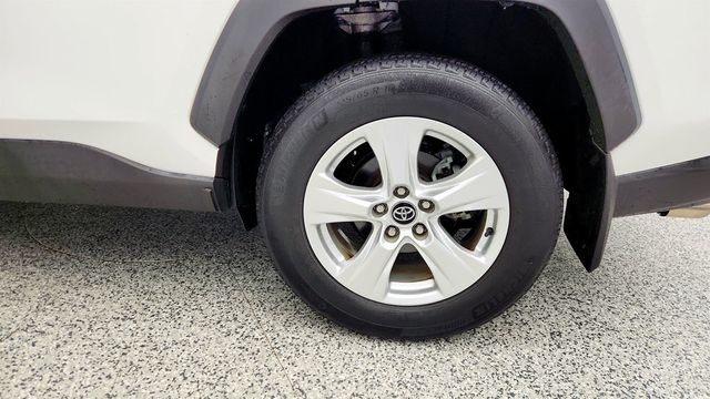 2020 Toyota RAV4 XLE with Convenience Package - 22965748 - 8