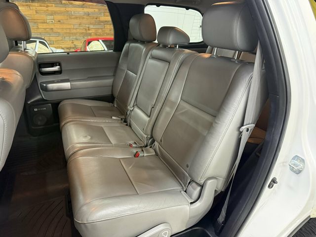 2020 Toyota Sequoia Limited Pkg/Heated Leather Seats/Saftey&Convenience Pkg - 23091678 - 21