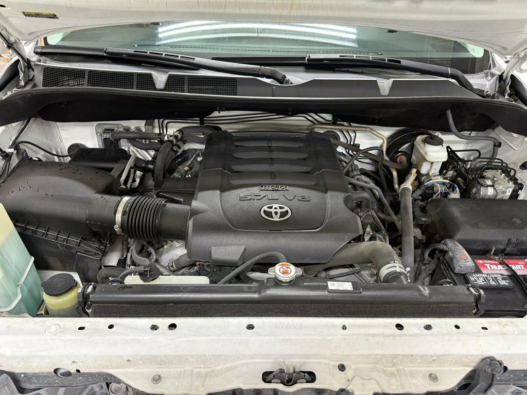 2020 Toyota Sequoia Limited Pkg/Heated Leather Seats/Saftey&Convenience Pkg - 23091678 - 35