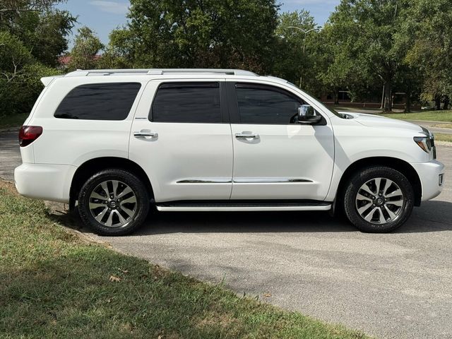 2020 Toyota Sequoia Limited Pkg/Heated Leather Seats/Saftey&Convenience Pkg - 23091678 - 6