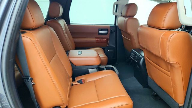 2020 Toyota Sequoia Platinum RWD - 23013534 - 24
