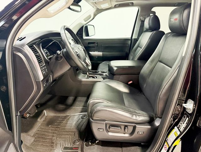 2020 Toyota Sequoia TRD Pro photo 25