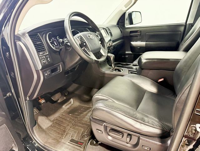2020 Toyota Sequoia TRD Pro photo 27