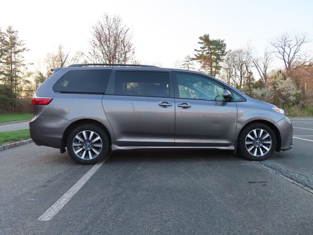 2020 Toyota Sienna 2020 TOYOTA SIENNA LE 7-PASSENGER - 23007518 - 11