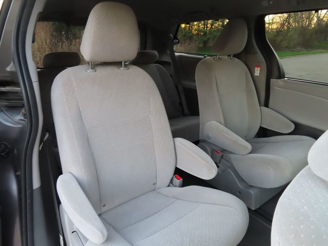 2020 Toyota Sienna 2020 TOYOTA SIENNA LE 7-PASSENGER - 23007518 - 23