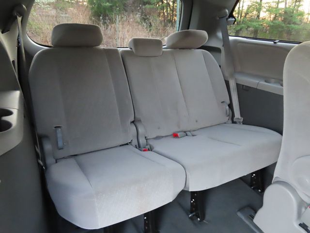 2020 Toyota Sienna 2020 TOYOTA SIENNA LE 7-PASSENGER - 23007518 - 24