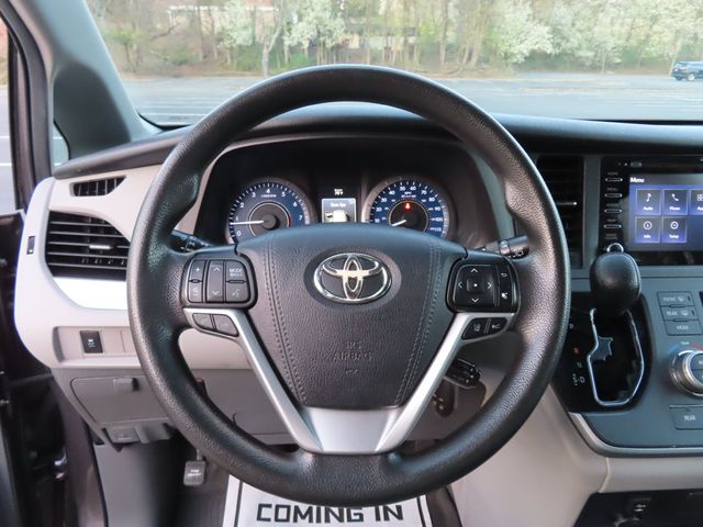 2020 Toyota Sienna 2020 TOYOTA SIENNA LE 7-PASSENGER - 23007518 - 38