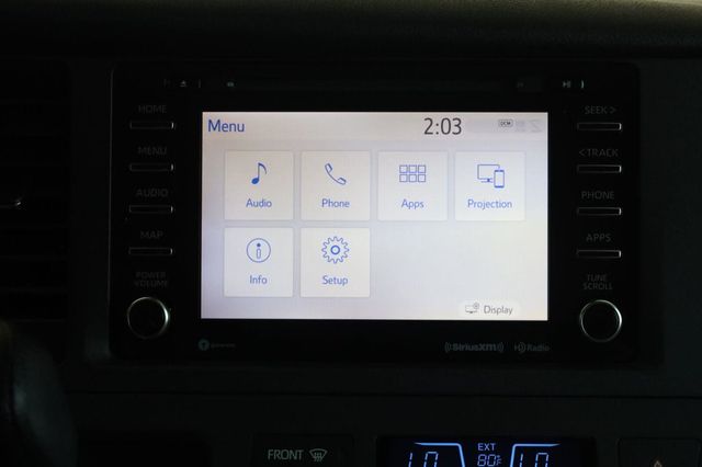 2020 Toyota Sienna LE - 23062700 - 34