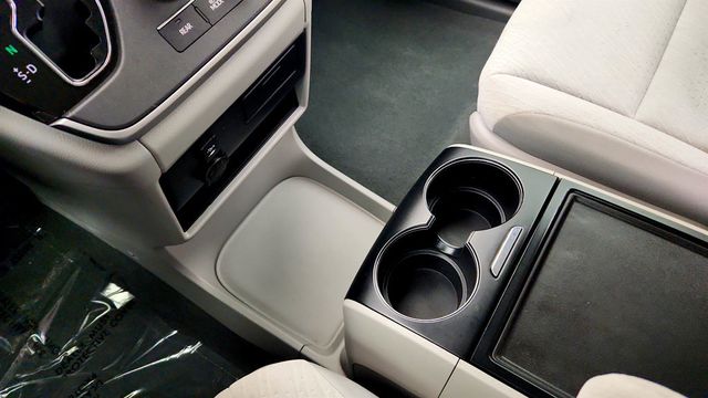 2020 Toyota Sienna LE FWD 8-Seater - 23022989 - 15