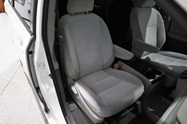 2020 Toyota Sienna LE Mobility FWD 7-Passenger Mobility - 23008611 - 15