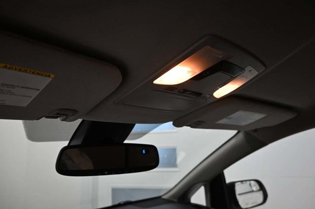 2020 Toyota Sienna LE Mobility FWD 7-Passenger Mobility - 23008611 - 29