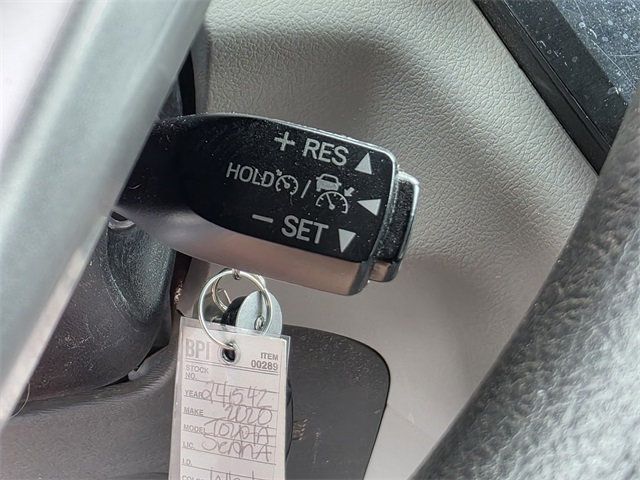 2020 Toyota Sienna L FWD 7-Passenger - 22825232 - 32