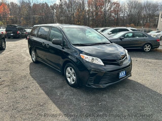 2020 Toyota Sienna L FWD 7-Passenger - 22681934 - 0