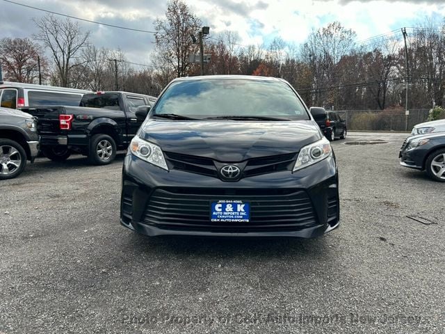 2020 Toyota Sienna L FWD 7-Passenger - 22681934 - 3